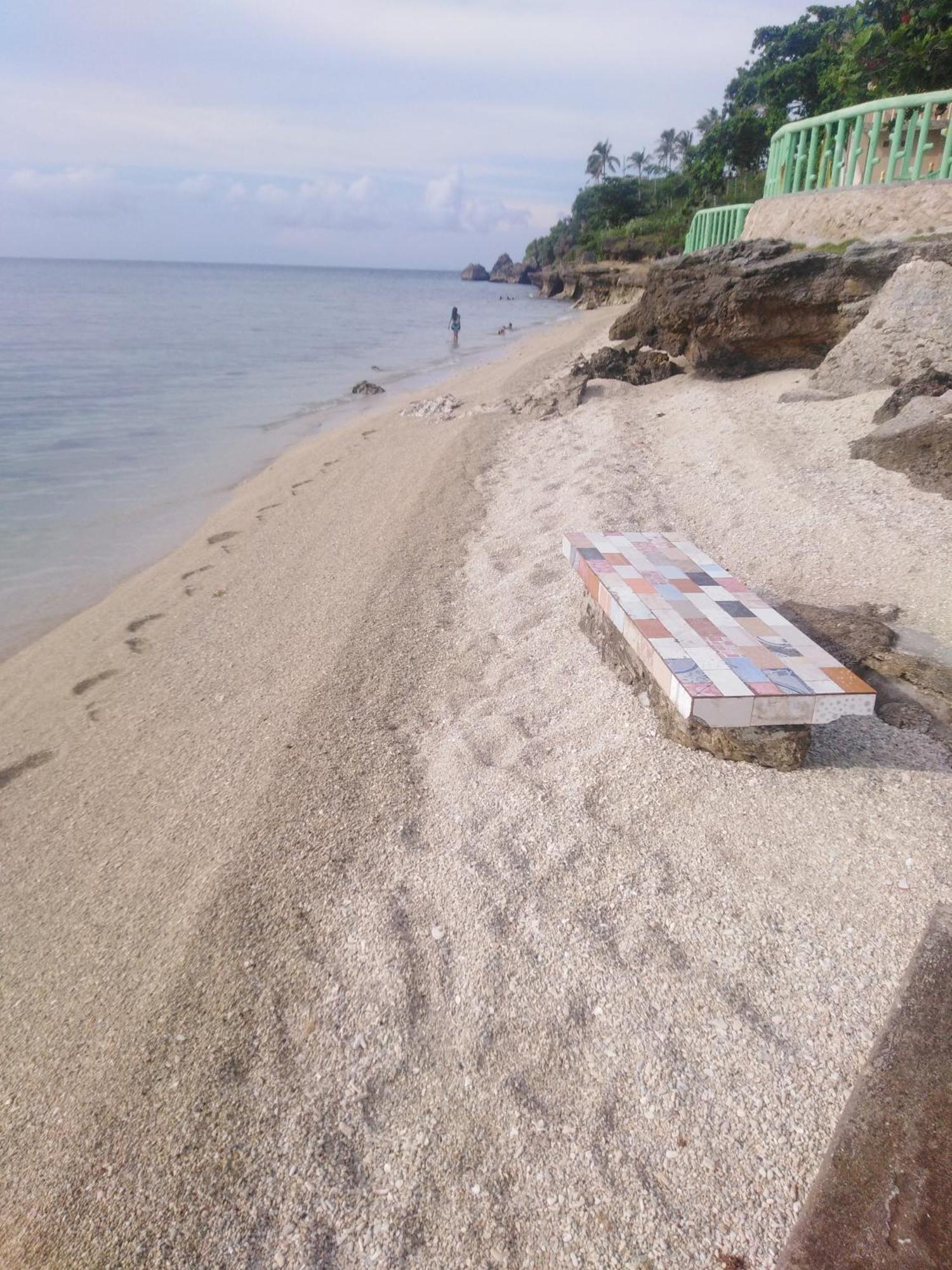 Oceanfront Beach Resort Siquijor Exterior foto