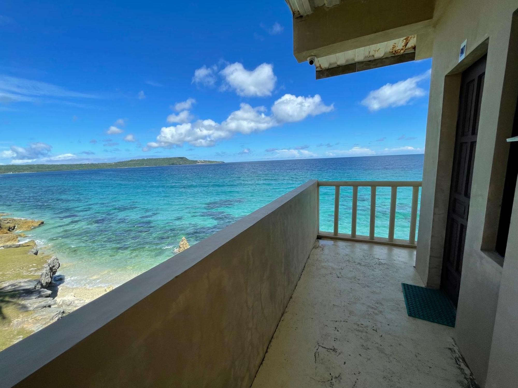 Oceanfront Beach Resort Siquijor Exterior foto
